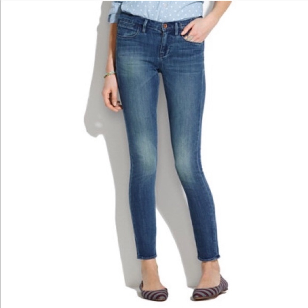 Madwell light denim ankle jeans